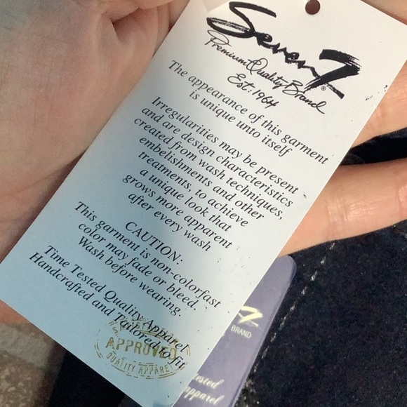 Seven7 NEW - Sz 8 - skinny jeans - a very dark navy blue - camera can’t capture - Picture 6 of 9